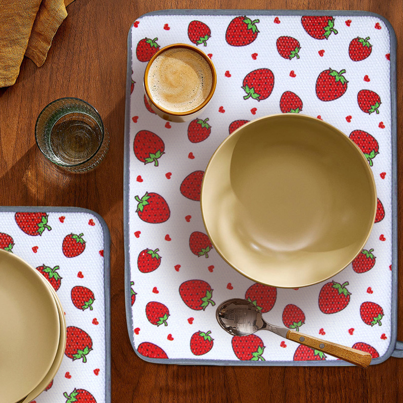 Cartoon Strawberry Kitchen Water Draining Pad Cute Household Washstand Hydrophilic Pad Dining Table Cushion Western Dining Table Bowl Coaster