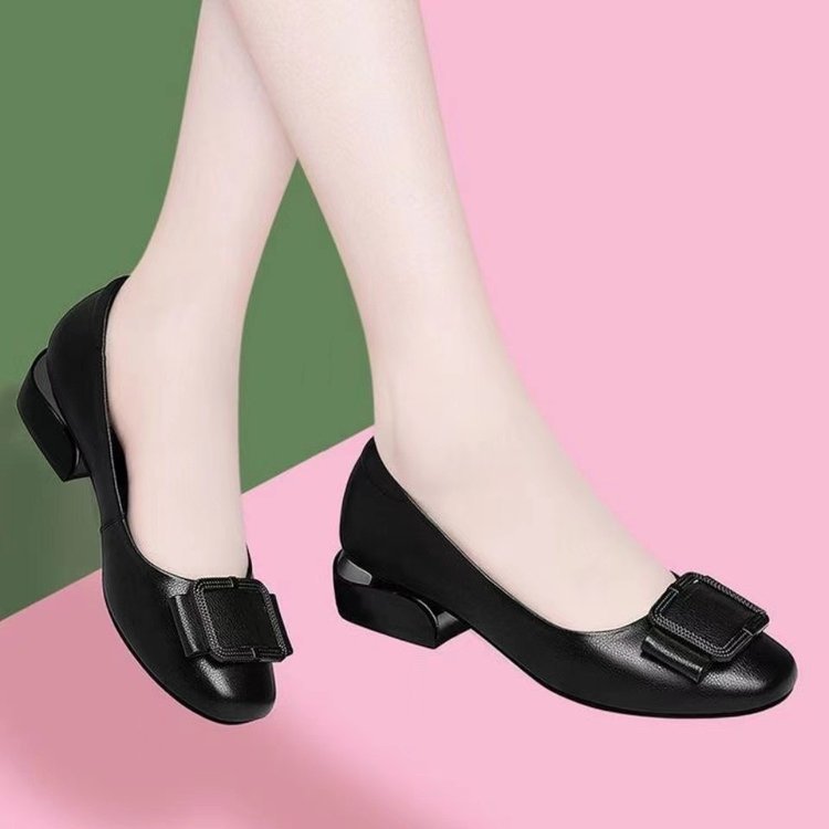 单鞋女中跟皮鞋女2024春秋新款中年妈妈皮鞋百搭舒适软底女士皮鞋