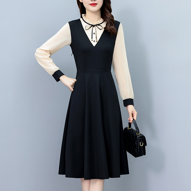 时尚气质拼色假两件套中长款大码女装胖mm春秋新款长袖连衣裙显瘦