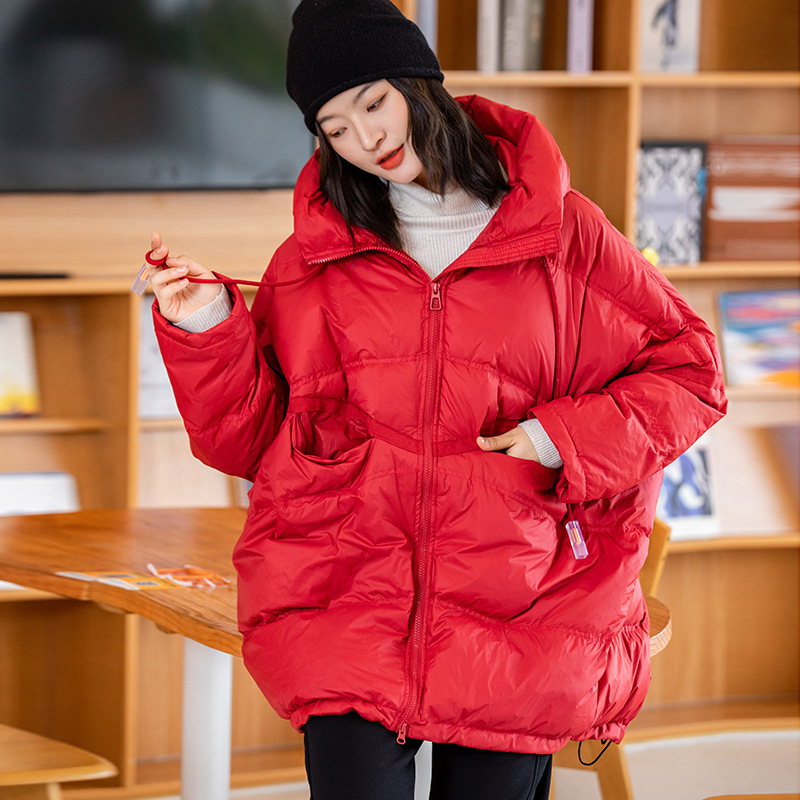大码胖mm羽绒服宽松冬季红色中长款减龄加厚保暖连帽白鸭绒外套