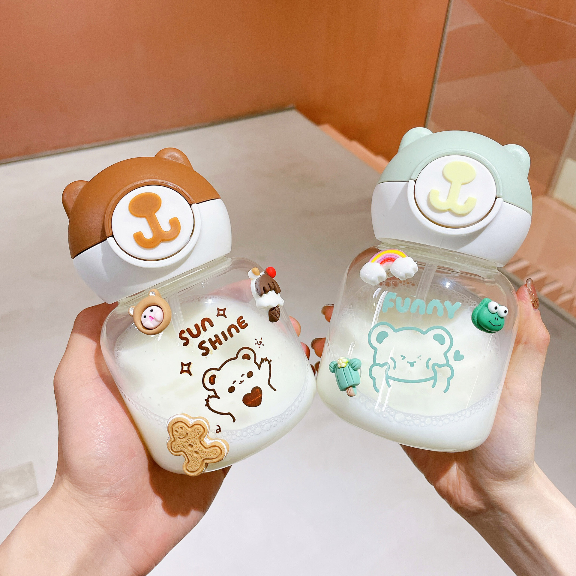 可爱熊吸管杯学生便携可爱高颜值玻璃杯手提简约卡通便携透明水杯