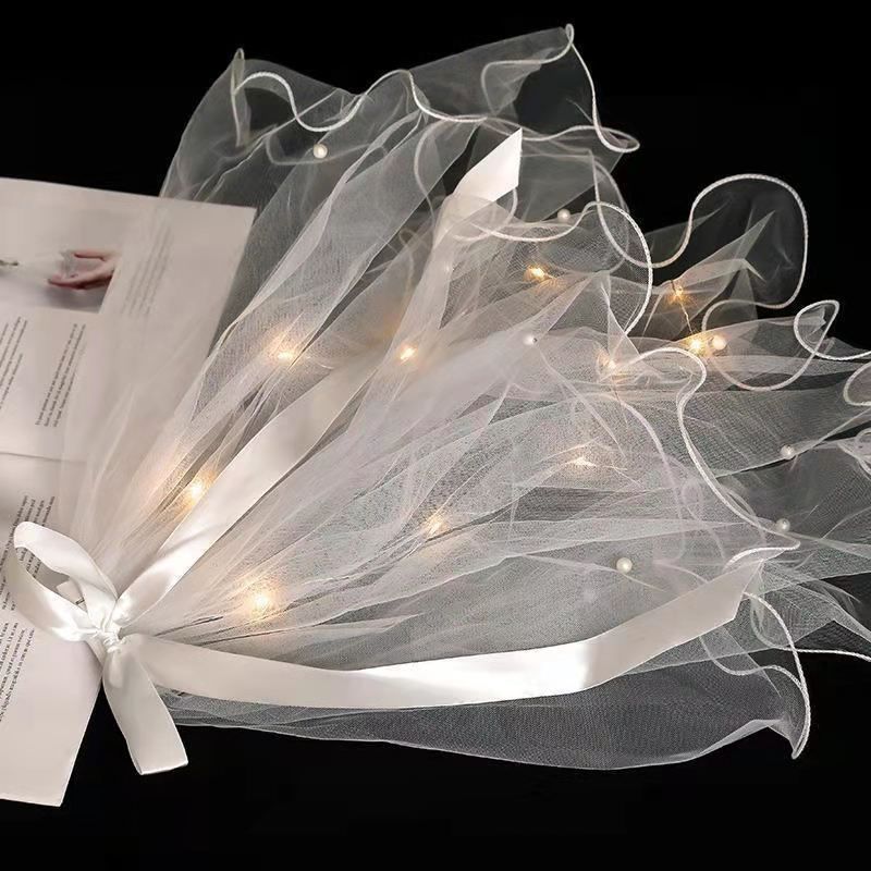 头纱网红拍照道具带灯闪光软纱抖音同款超仙森系旅拍领证头饰新款