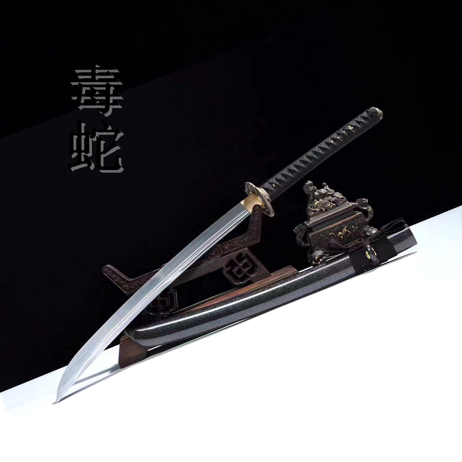 龙泉市刀剑高锰钢手工一体锻打锦衣卫战刀唐横刀户外冷兵器未开刃