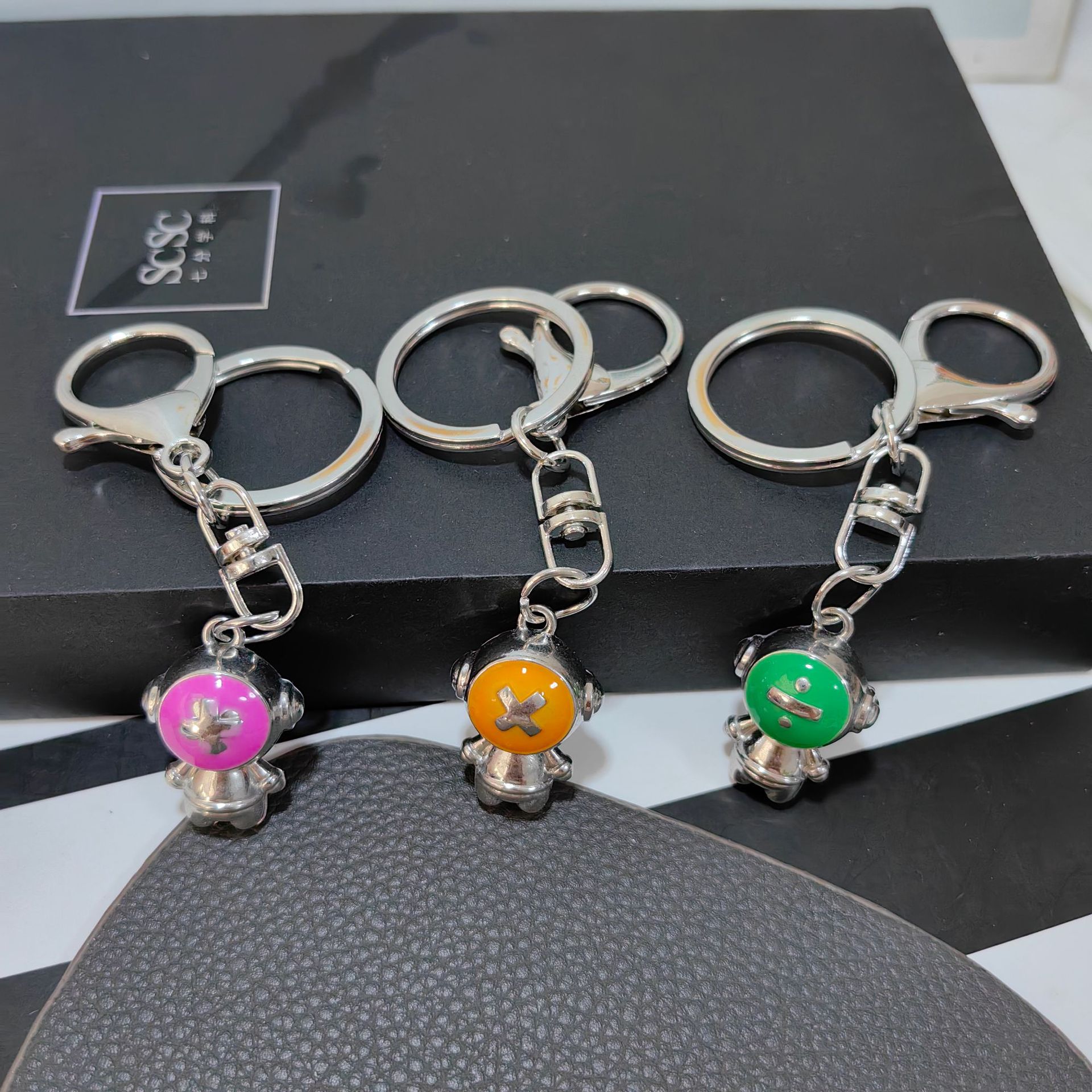 Cross-Border New Addition and Subtraction Spaceman Keychain Online Celebrity Astronaut Cartoon Cute Key Chain Hanging Jewelry
