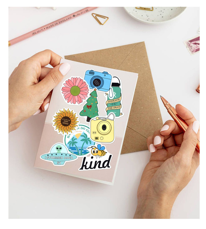 50张韩风小清新贴纸 女孩涂鸦摩托车身贴 亚马逊电脑汽车头盔贴