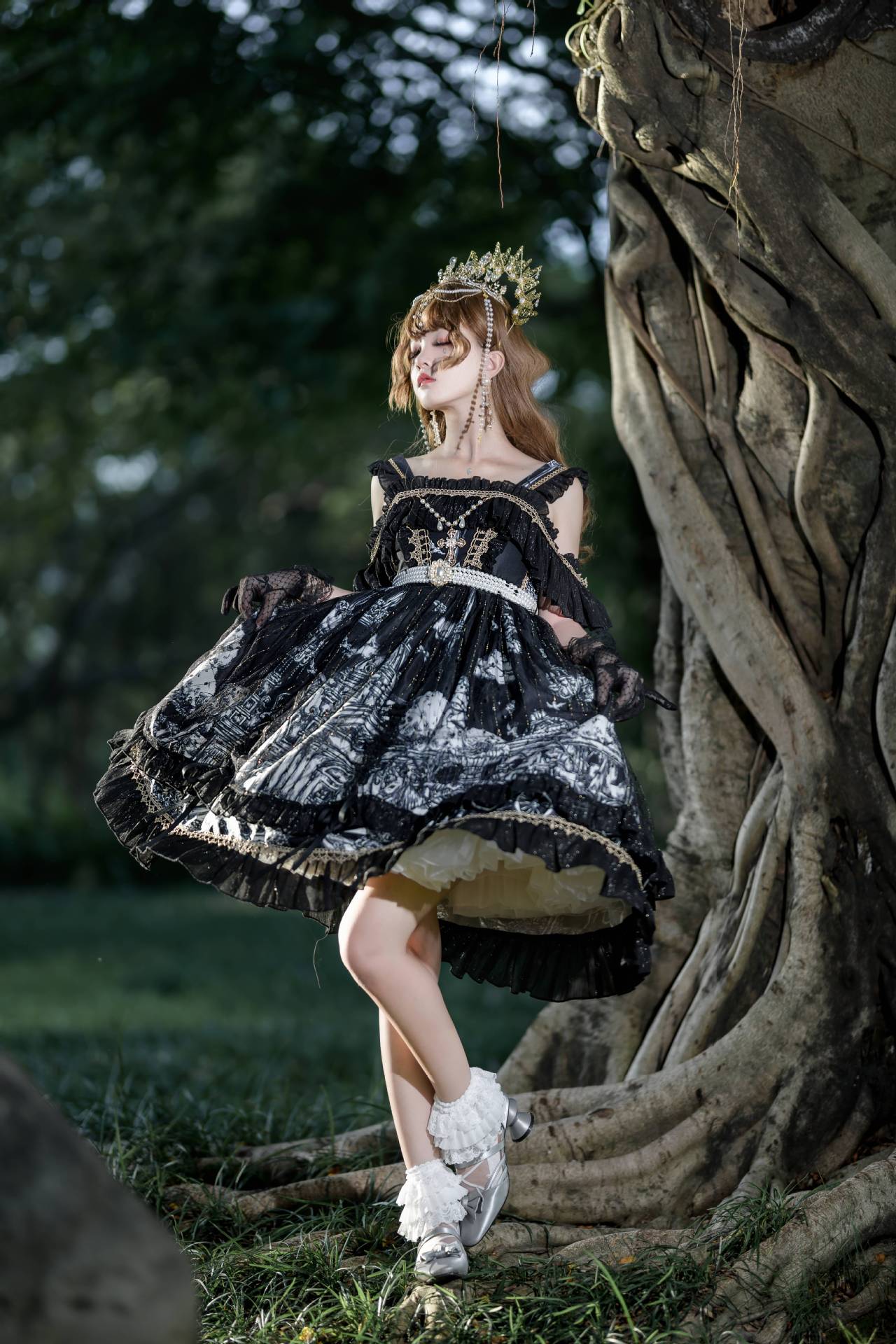 日式吊带一字肩洛丽塔原创lolita万圣狂欢夜暗黑哥特风jsk连衣裙