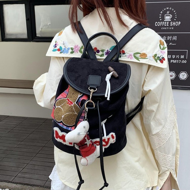 2024新款男女可背大容量卡通可爱毛绒新款洛丽塔可爱双肩背包批发