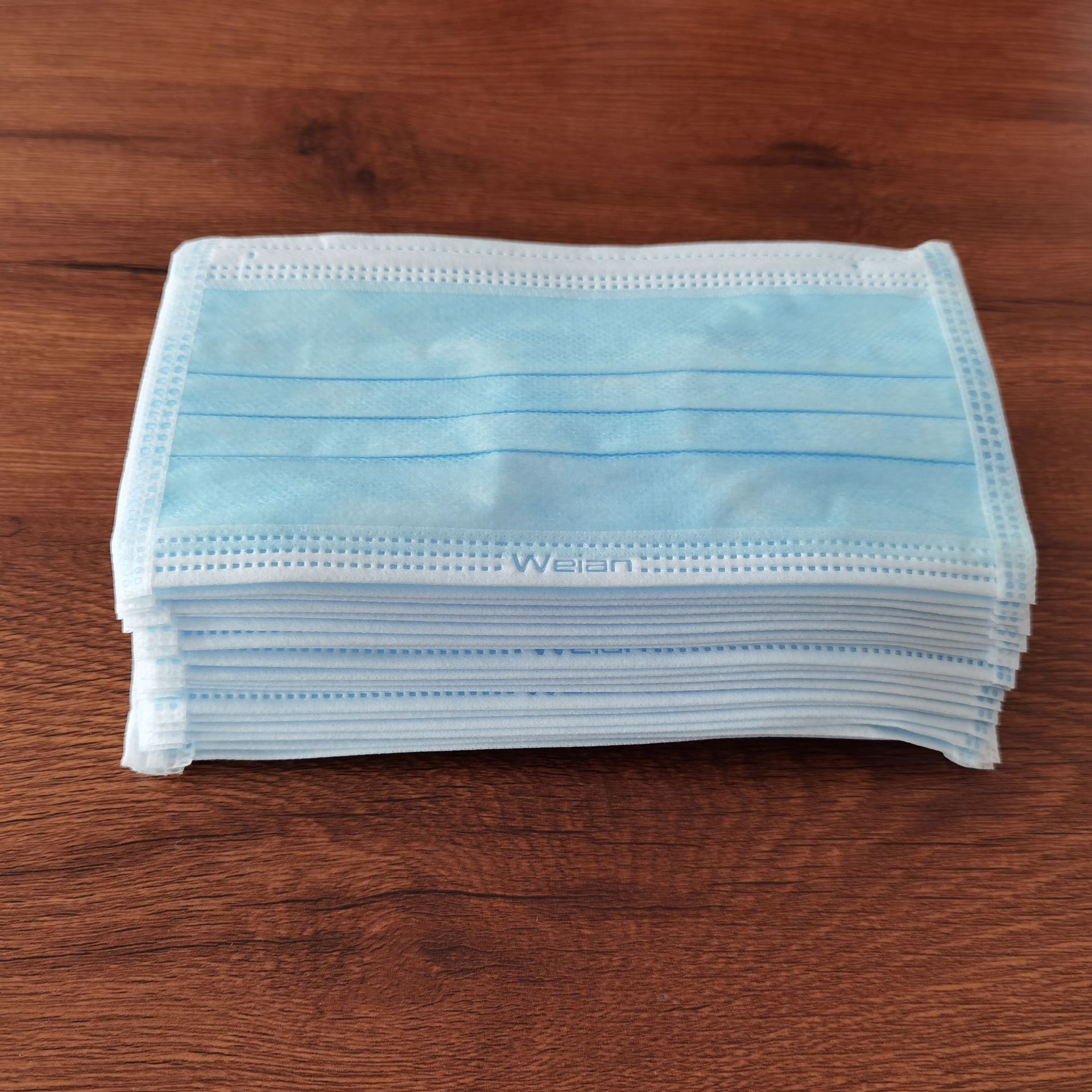 一次性医用外科口罩 三层防护华西卫安带刚印logo内置挂耳20个装