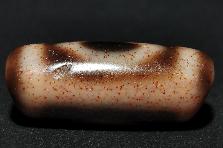 高油润藏传至纯天珠 西藏满朱砂天珠 直播天珠供货 牙黄达洛天珠