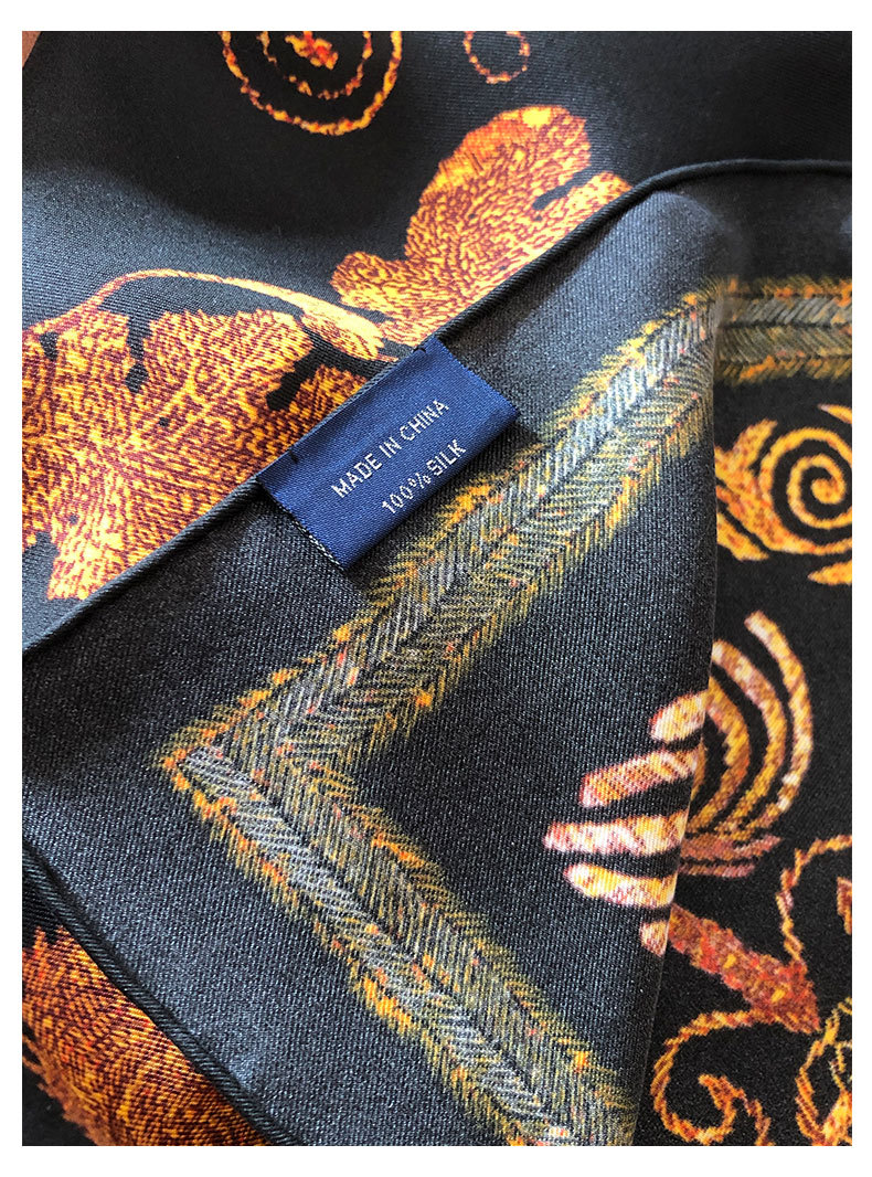 春季新品黑金凤凰图案真丝大方巾砂洗斜纹绸桑蚕丝丝巾女高档披肩