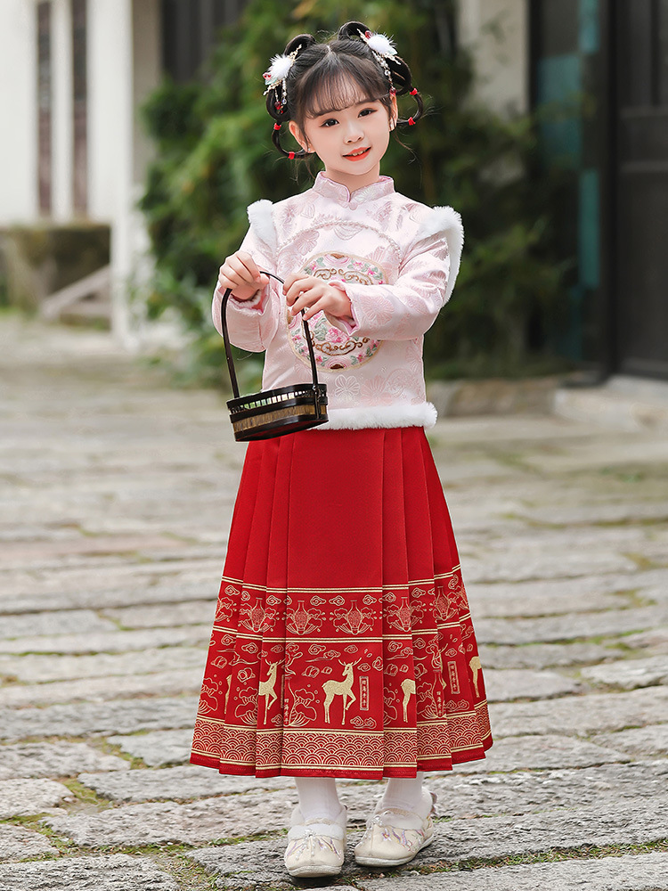 Hanfu Girl 2024 Children's New Thickened Improved Horse-Face Skirt Autumn and Winter New Year Greeting Tang Suit Ancient Style Fleece-Lined Suit