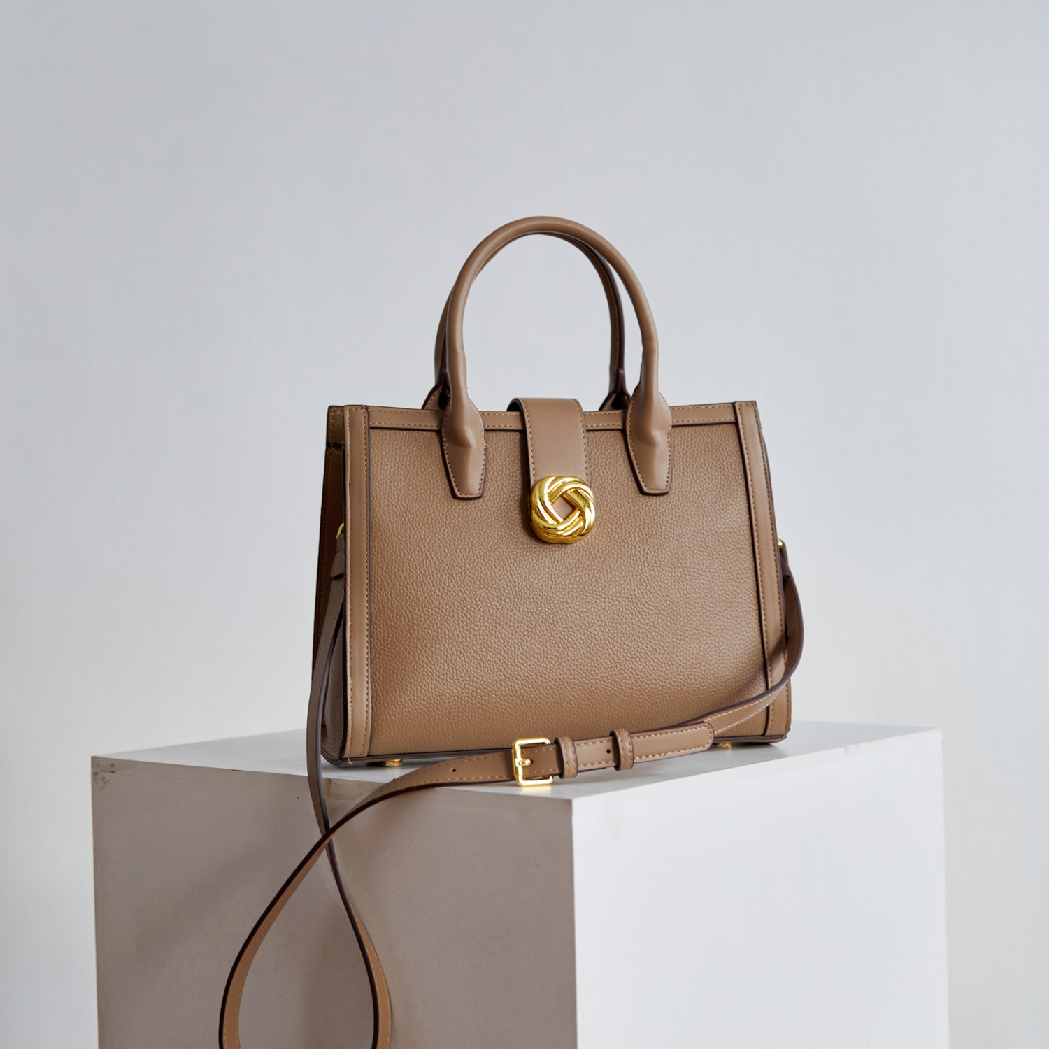 女包2024新款包大容量包女士手提包时尚质感托特包大容量女包批发