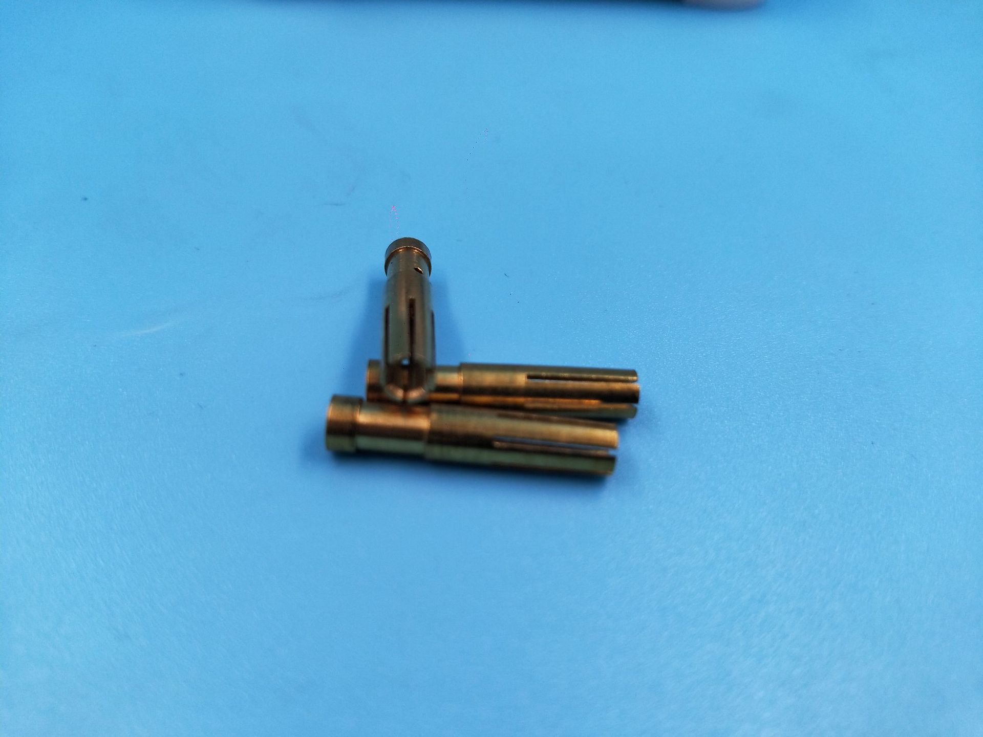 冠簧扭簧片簧插孔插针端子