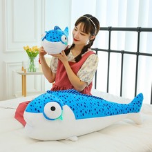 个性搞怪鲨鱼咸鱼棒毛绒玩具创意长条抱枕睡觉公仔跨境情人节玩偶