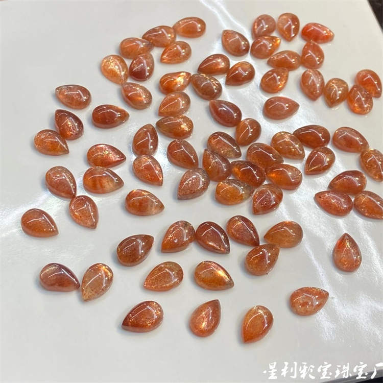 天然太阳石金太阳橙太阳水滴吊坠裸石镶嵌配石半成品光面平底形状