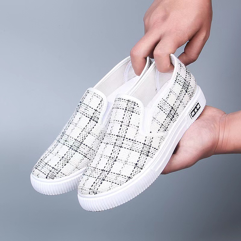 New Casual Shoes Korean Style Students' Shoes Low-Top All-Matching Comfortable Breathable Canvas Shoes Slip-on Loafers Women's Shoes