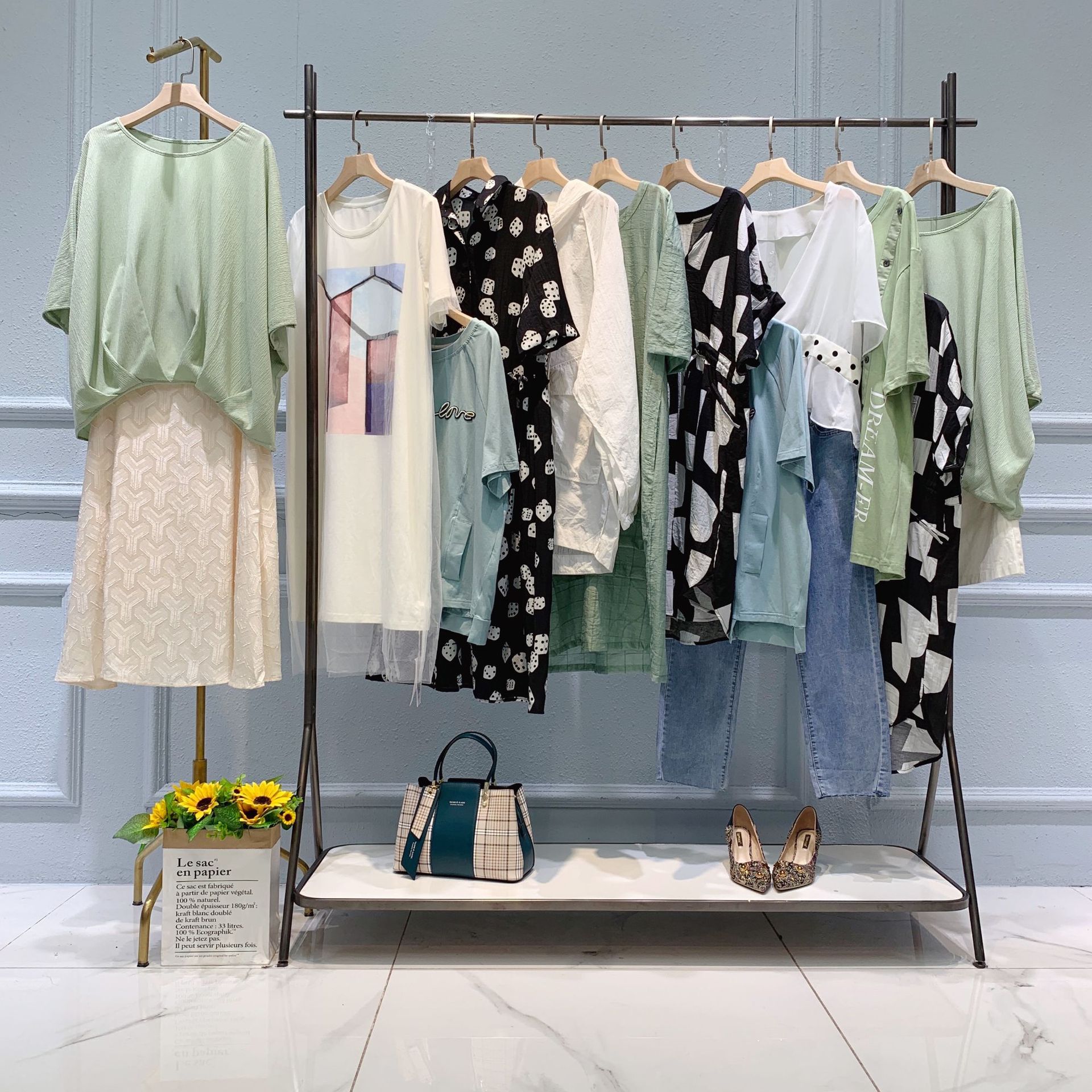 设计师品牌森m马茵曼连衣裙品牌折扣女装清仓太平n走份批发三c彩