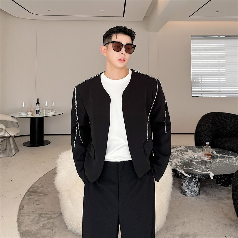 瑜欣春款新款休闲时尚重工西装外套小众镶钻链条设计感短款男上衣