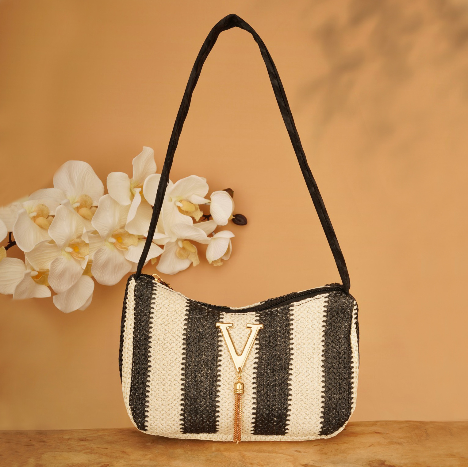 春夏新款竖条纹单肩草编包跨境时尚通勤手提包海边度假沙滩包包女