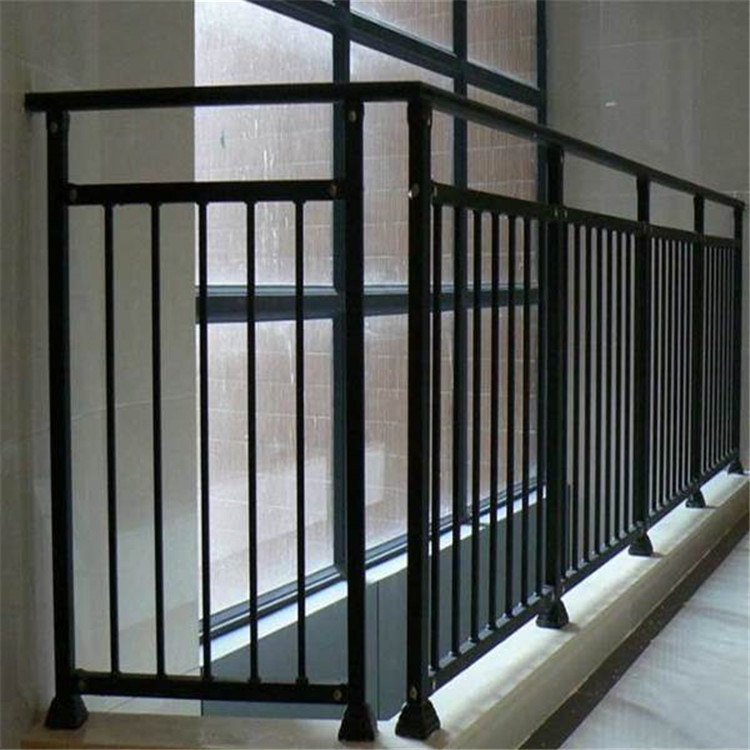 厂家定制组装式欧式室内新型阳台护栏 飘窗防护栏阳台铝合金护栏