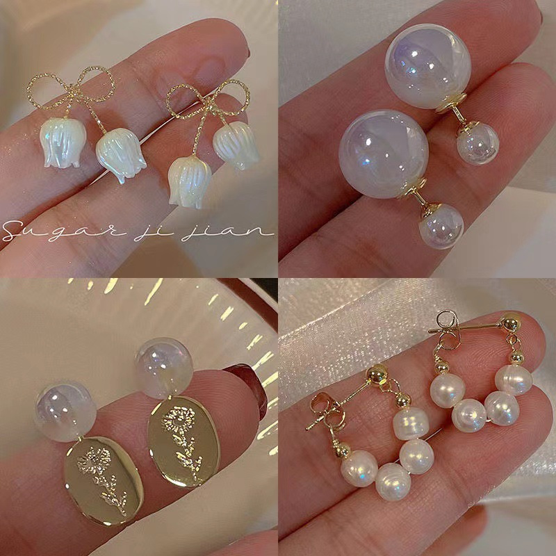 Korean Style Sterling Silver Needle Elegant Pearl Earrings High-Grade Love Heart Flowers Ear Studs Minority All-Match Earrings for Women Wholesale