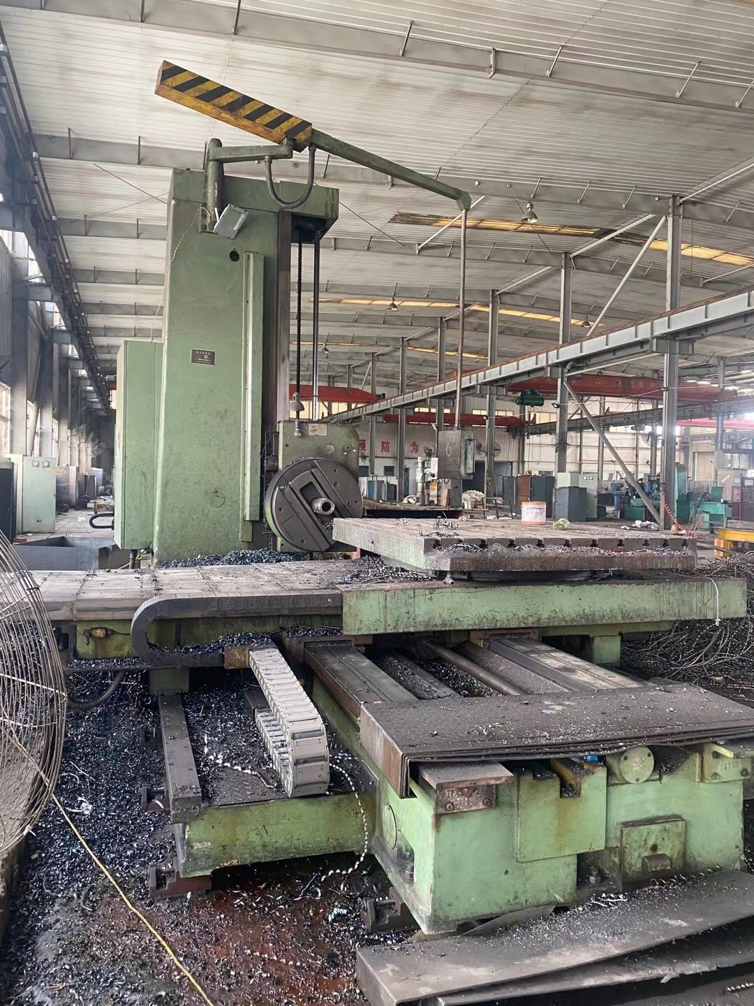 低价处理机械厂二手机床卧式铣镗床tpx6113/2中捷机床厂-阿里巴巴