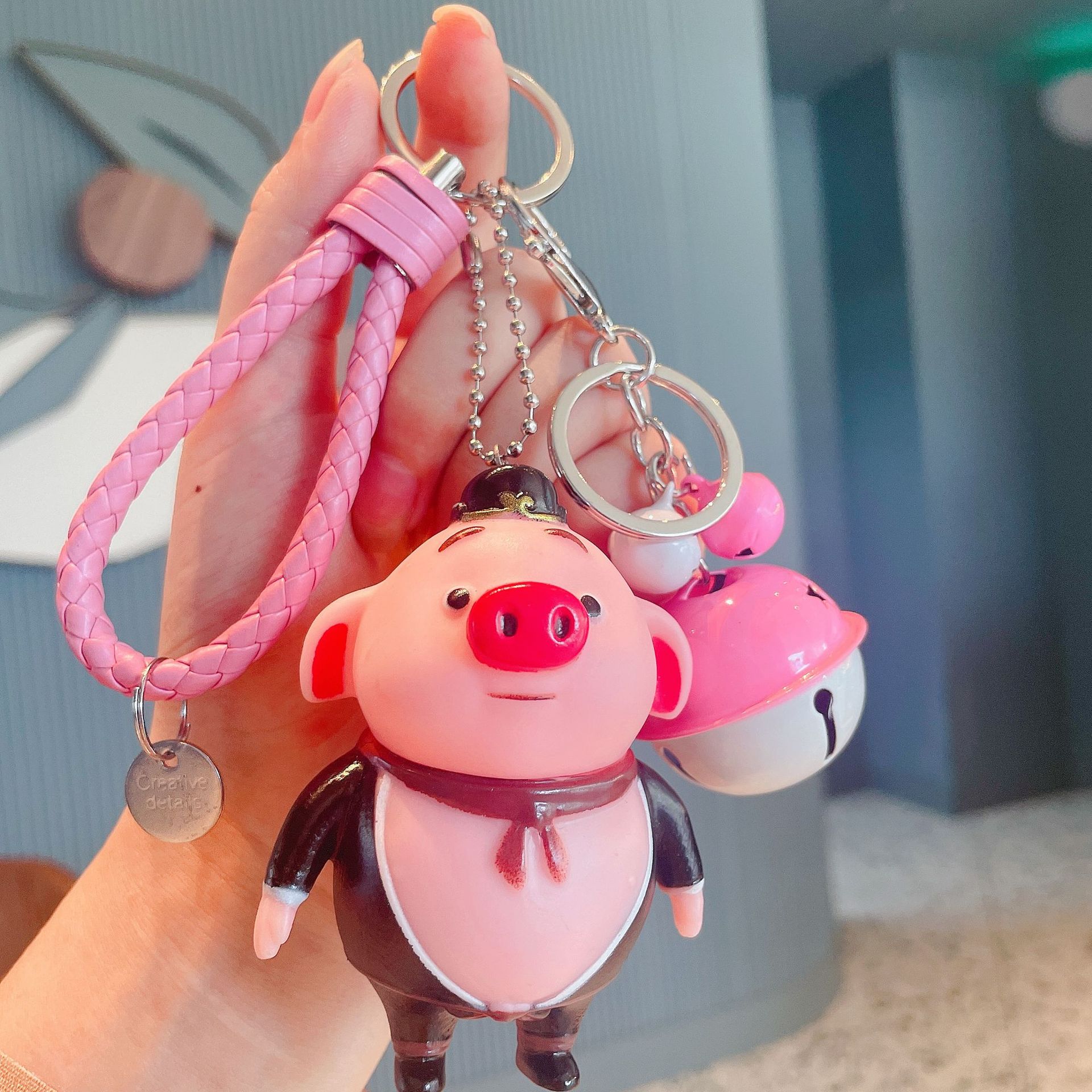 Cartoon Cute Pig Eight Ring Keychain Pendant Doll Car Couple Bags Key Chain Lanyard Gift Wholesale