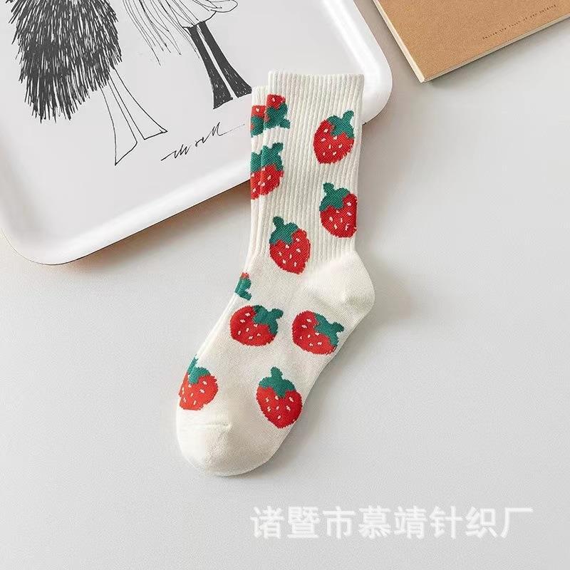 Spring and Autumn Tube Socks Pink Love Strawberry Socks Women's Fashion All-Matching Japanese Cute Ins Fashion Alphabet Stockings