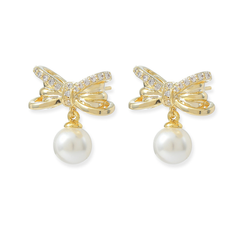 Autumn and Winter 2023 New Elegant Stud Earrings for Women Sterling Silver Needle High-Grade Bow Earrings Personality Pearl Earrings