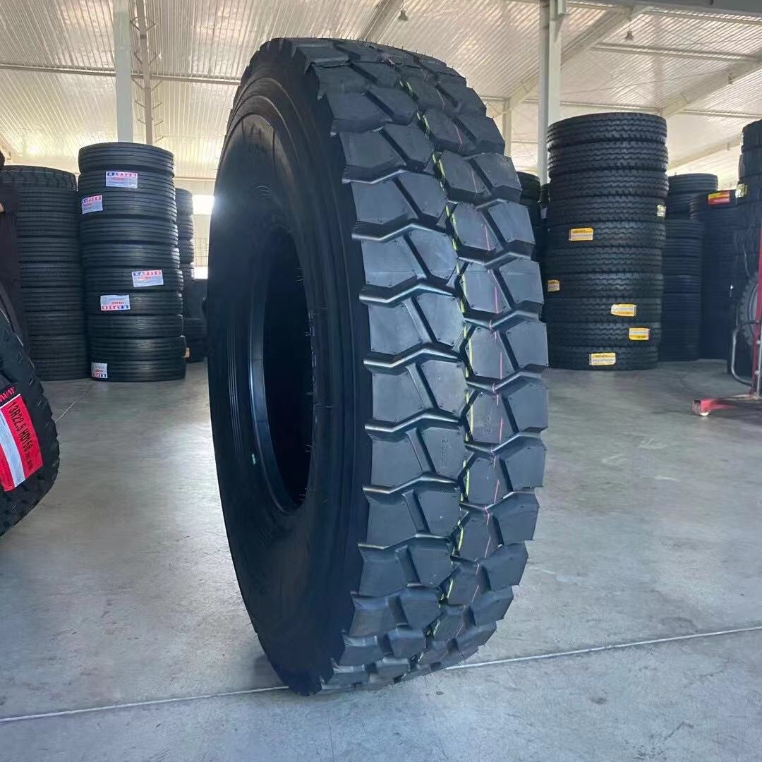 批发后八轮渣土车轮胎12r22.5载重卡车大货车轮胎耐磨-阿里巴巴