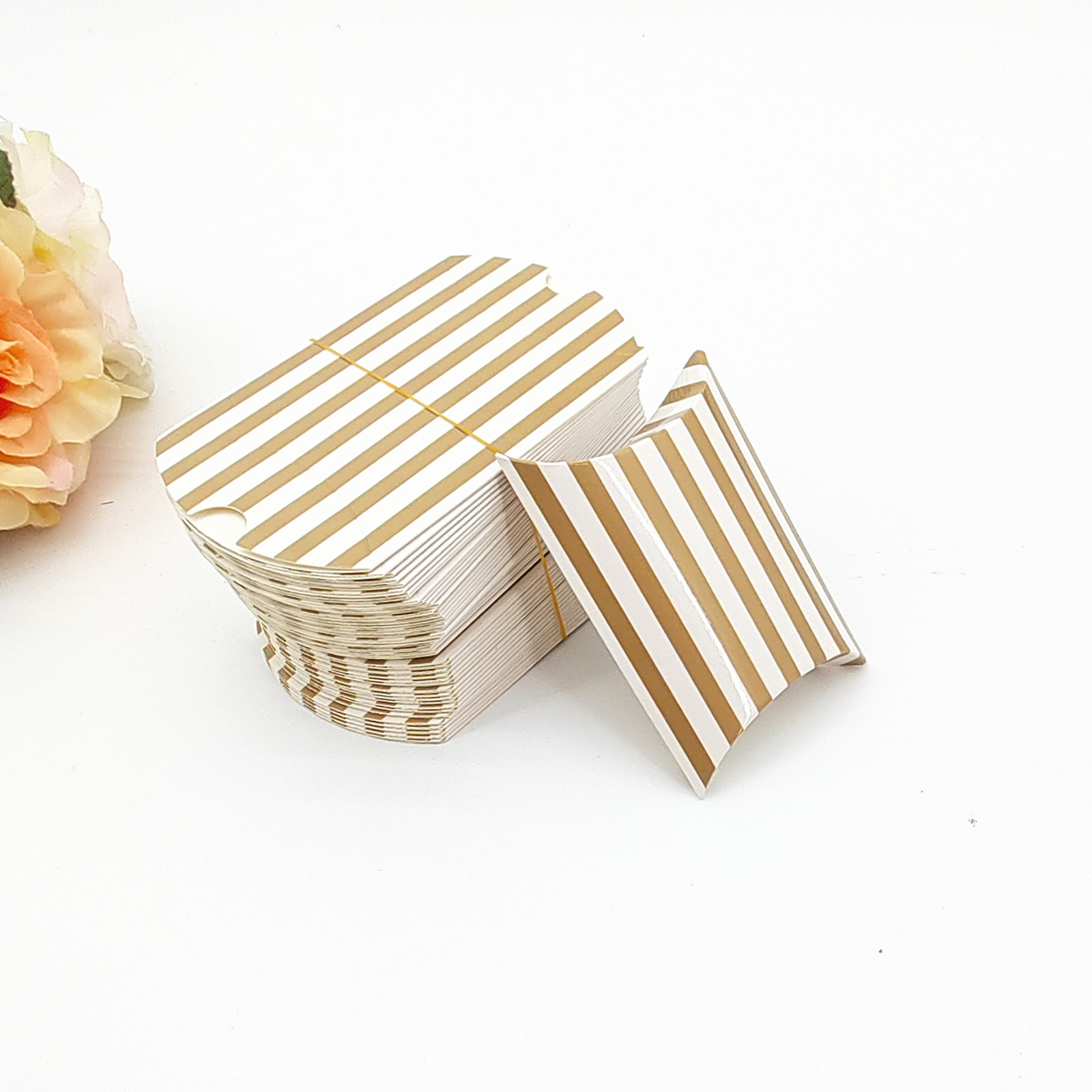 菱形圆点条纹喜糖盒个性枕头盒子创意欧式迷你小号枕形巧克力纸盒