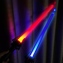 新款星球大战二合一儿童激光剑玩具长80七彩发光感应发声闪光棒批