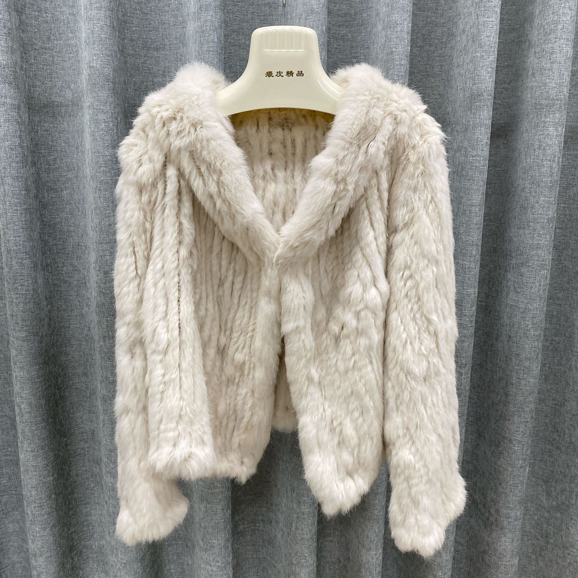 兔毛手工编织衣服