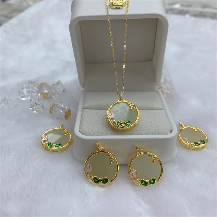 s925银镶天然和田玉吊坠复古青玉高档气质女时尚锁骨链银镀金项链