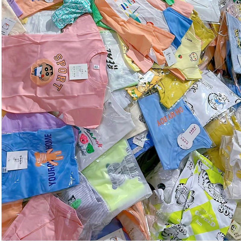 花田彩夏装儿童服装品牌折扣童装一手货源工厂批发地摊杂款清仓批