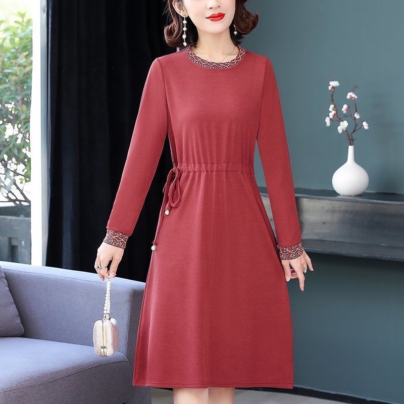 中年女装连衣裙2021大码妈妈春秋装中长款打底长袖连衣裙一件代发