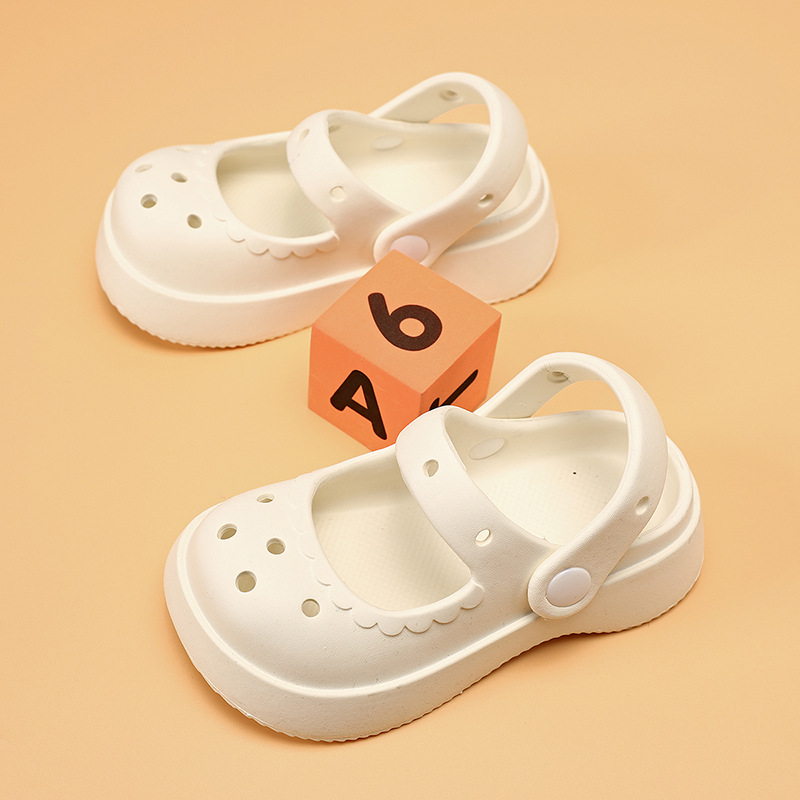 Girls' Slipper Summer Children's Slip-on Closed Toe Hole Shoes Cute Parent-Child Non-Slip Sandals for Middle and Big Children and Girls