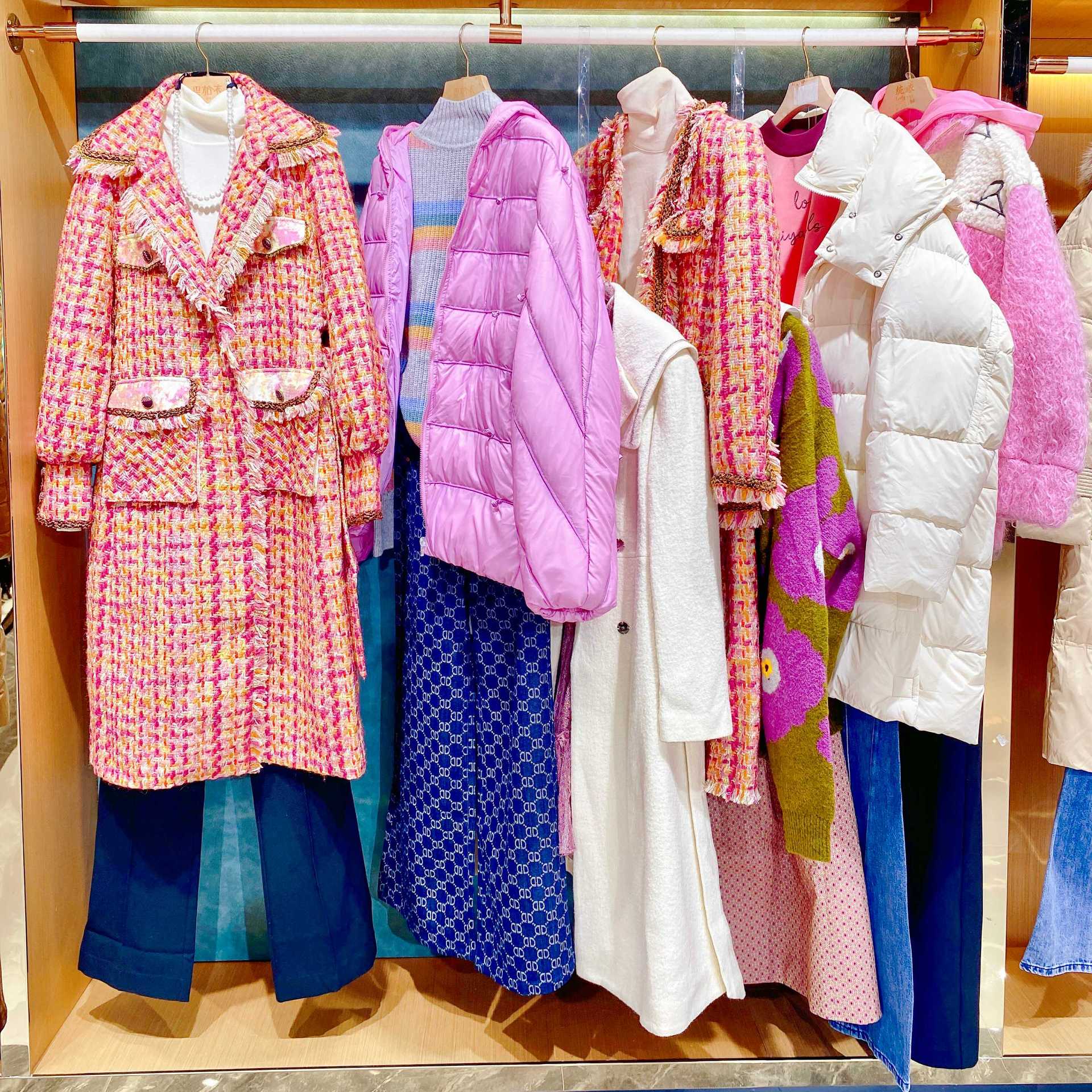 蒂言22冬广州尾货货源批发一手货源供应商折扣女装中高端女装尾单