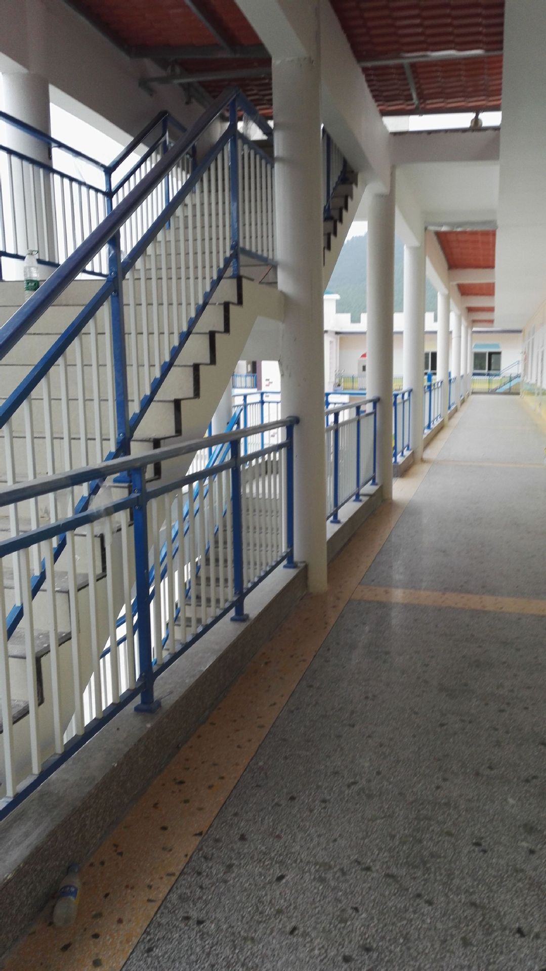 佛山锌钢护栏厂家 幼儿园学校护栏 阳台护栏 走廊防护栏 楼梯护栏