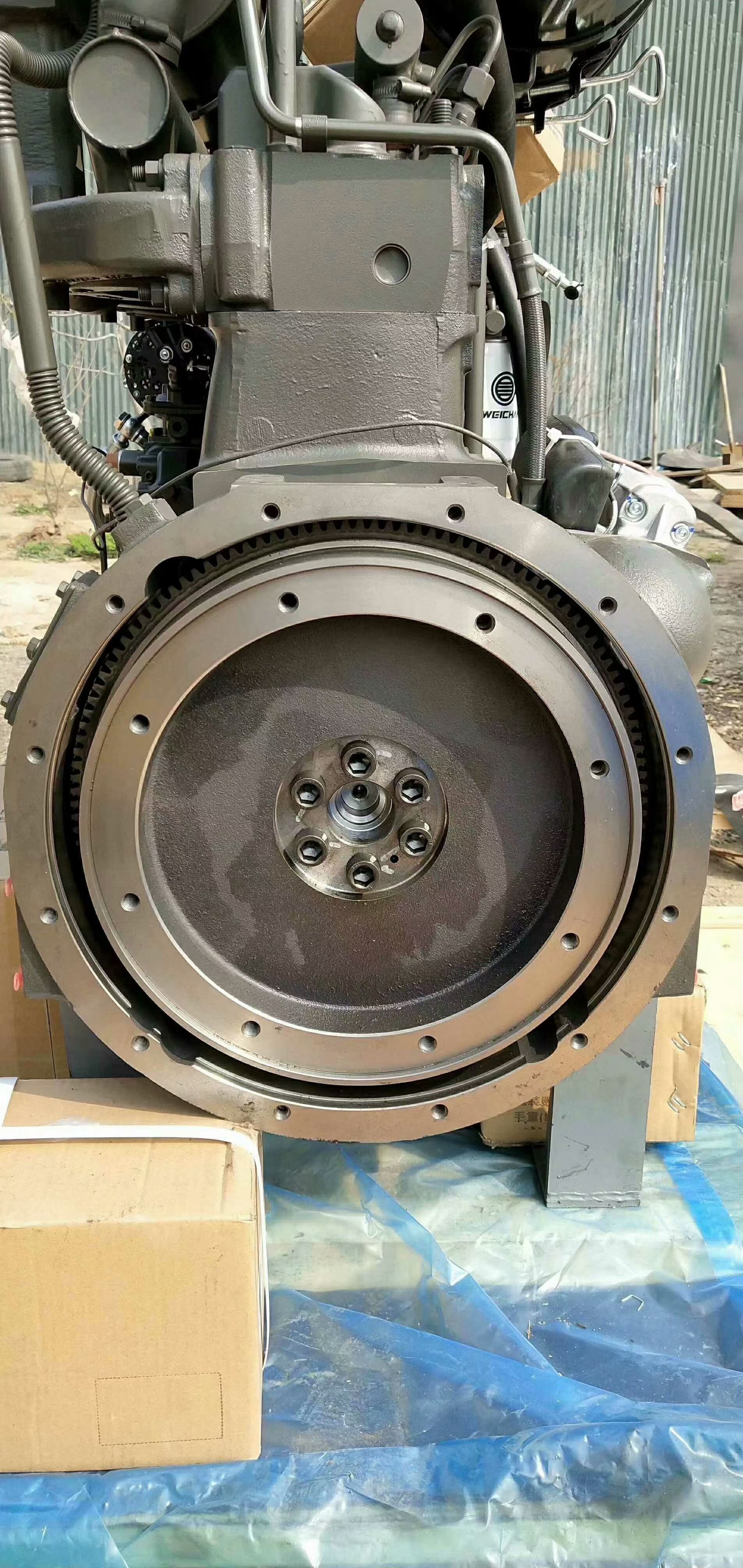 山工30装载机用潍柴柴油机wp6g125e22 订货号dhb06g0096*01柴油机