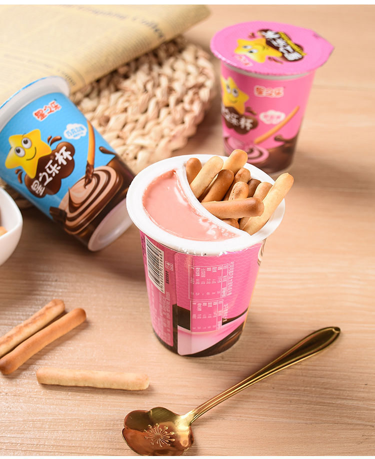 星之乐巧克力杯蘸酱手指饼干巧克力棒长条星球杯桶装儿童零食批发
