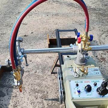 直线钢板切割机半自动火焰切割机氧气乙炔丙烷气割机厂家