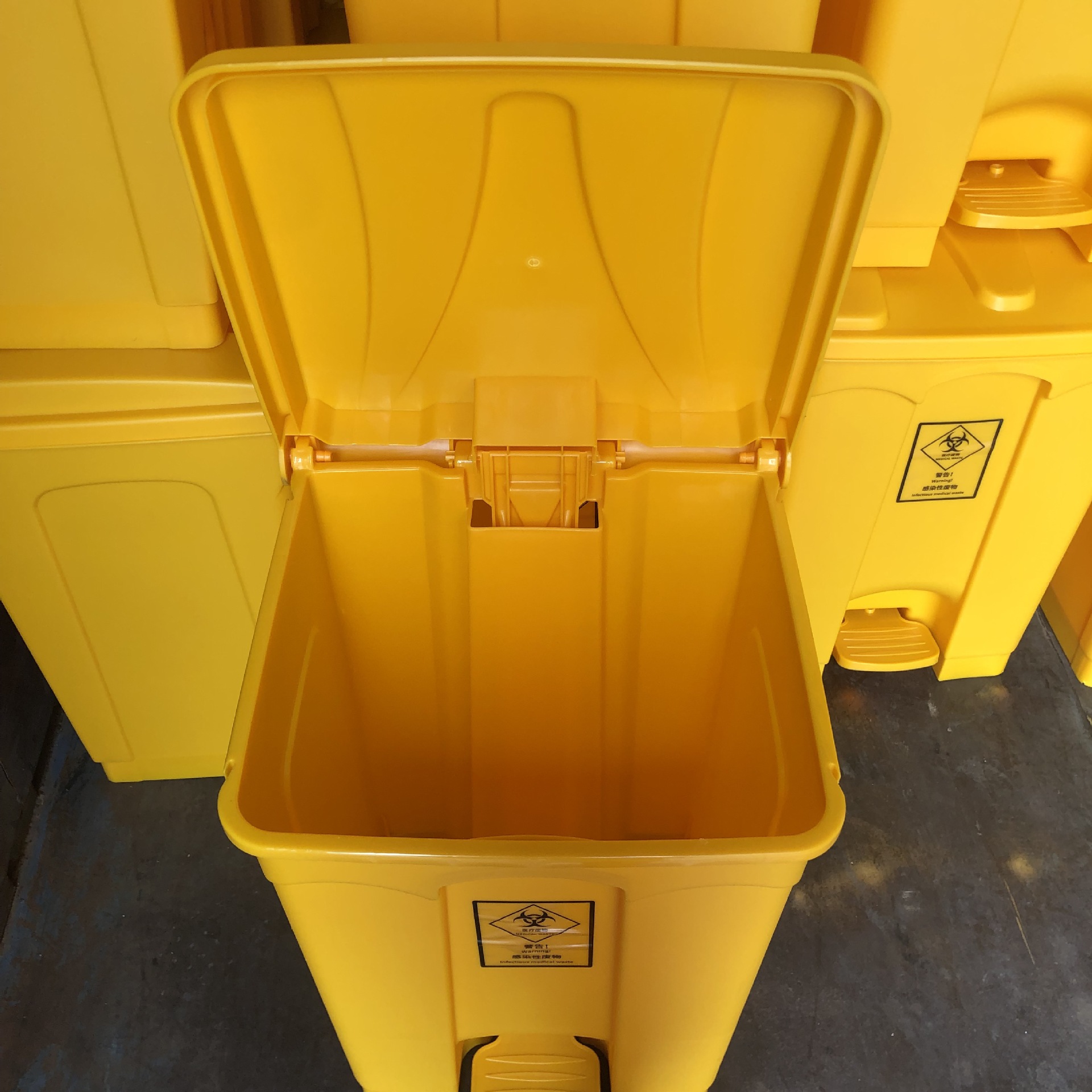 福建防疫医疗垃圾桶黄色脚踏加厚户外垃圾桶诊所医院废物桶带盖