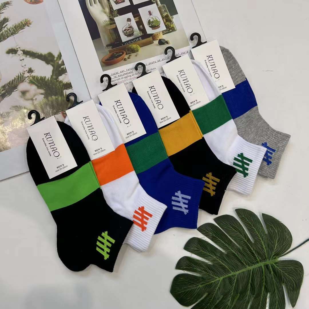 坤澳男运动船袜洋气潮袜男袜子短筒低腰学院男库存春夏男袜子批发