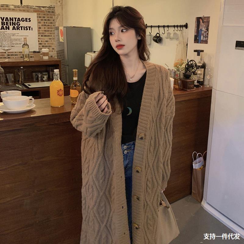 长款过膝麻花毛衣外套复古粗毛线慵懒风宽松外穿加厚针织开衫女