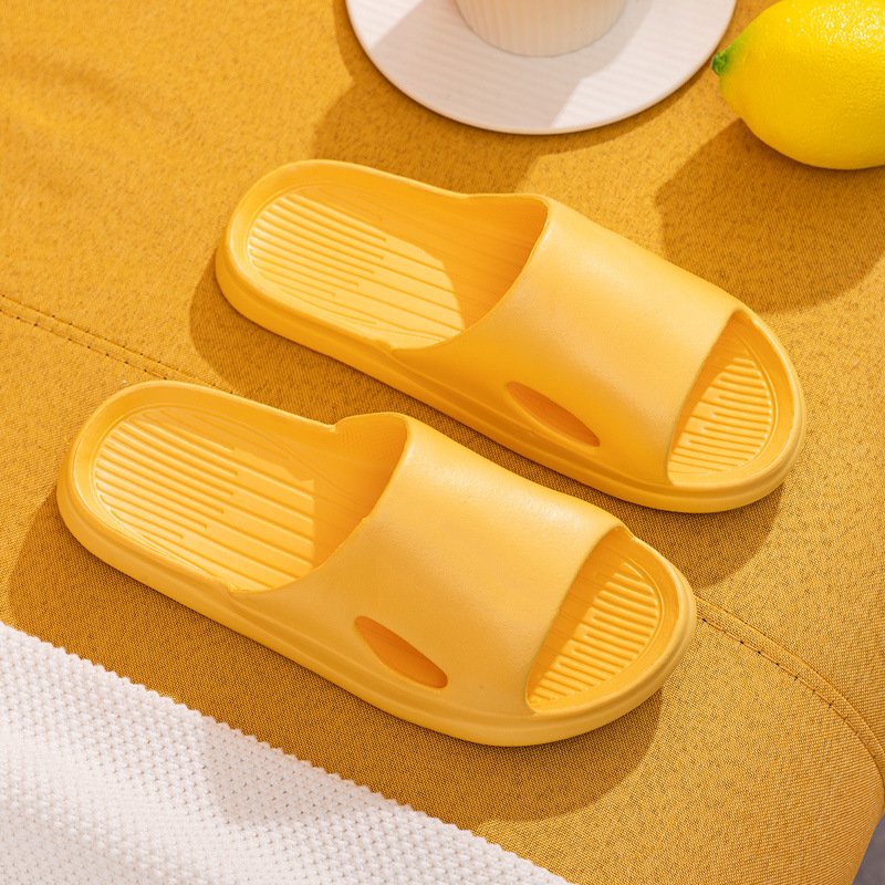 2022 New Home Slippers for Women Summer Non-Slip Shit Feeling Home Sandals Couple Bathroom Slippers Wholesale