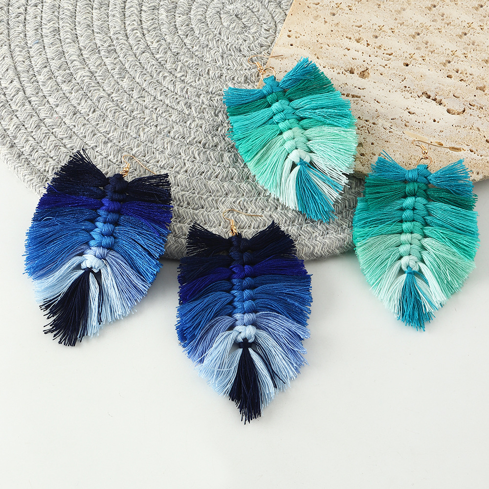 Naizhu Handmade DIY European and American Bohemian Tassel Earrings Vintage Feather Long Earrings Ethnic Earrings