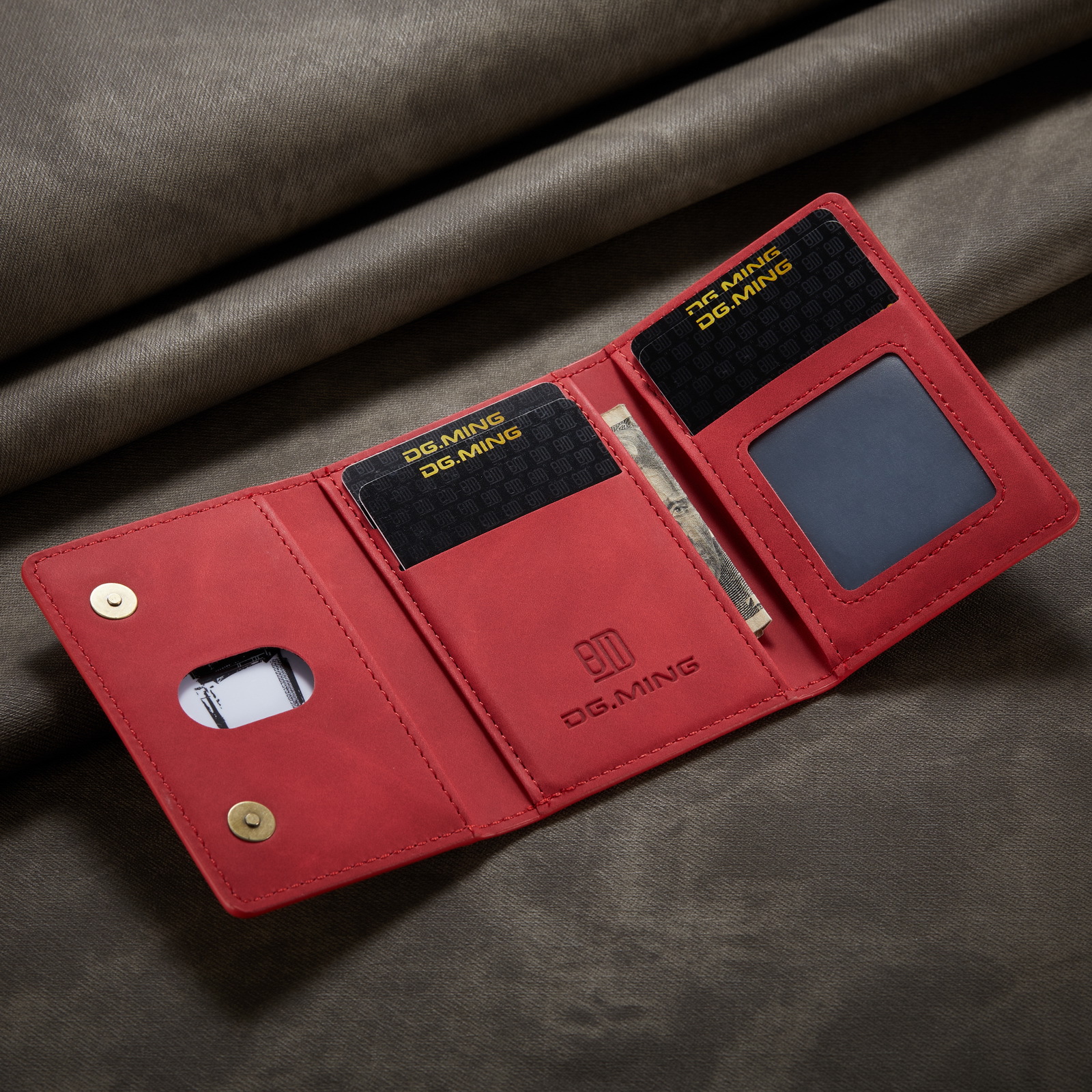 的所有型号都有对应的实景图和白底图,温馨提示:卡包重量=50g,尺寸=