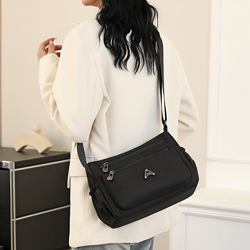 Shoulder Bag Ladies New Cloth Bag Casual Fashion Messenger Bag Mother Bag Travel Bag