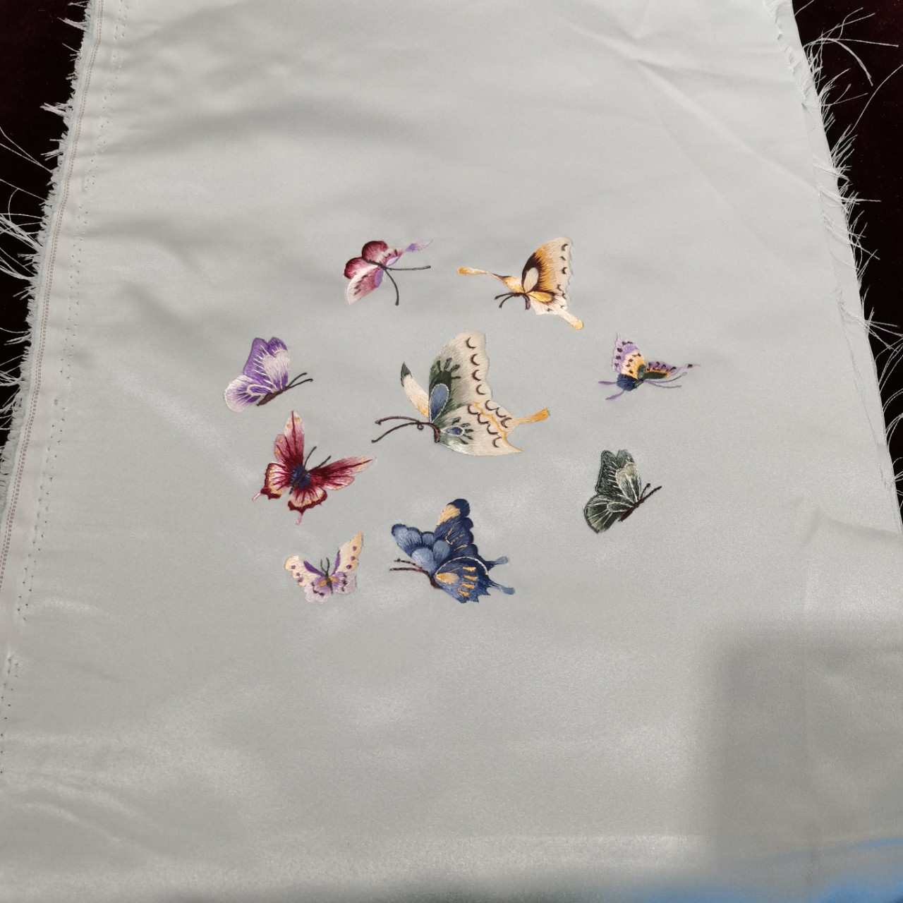 手推绣绣片手工diy刺绣彩蝶浅金彩蝶补子绣片汉服绣花团扇绣片